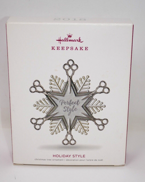 Hallmark Keepsake Ornament 2018 Holiday Style