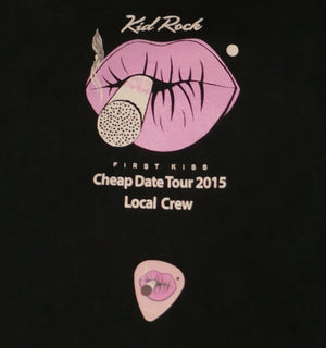 Kid Rock 2015 Cheap Date Tour Crew T-Shirt & Smoking Lips Authentic Guitar Pick