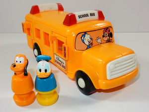 Illco Walt Disney School Bus w/ Donald & Pluto Figures RARE