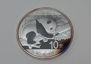 China 2016 Chinese Panda 1 oz .999 Silver 10 Yuan Coin