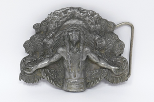 Siskiyou 1981 Bergamot Brass Native American Indian Chief Buffalos Belt Buckle