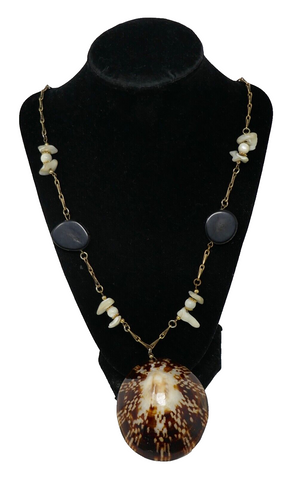 Hobe Signed Shell & Polished Wood Gold Tone Chain Necklace