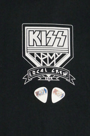 Kiss 2021 End of the Road EOTR Tour Local Crew Army XL T-Shirt & Guitar Picks