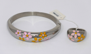 9SQ Signed Designer Silver Tone Floral Flower Design Bracelet & Ring Set