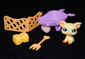 Littlest Pet Shop LPS Yellow & Orange Pig w/Blue Snowflake Eyes #475