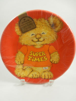 Hallmark Shirt Tails 9" Paper Plates SEALED