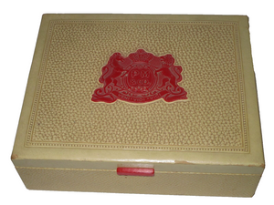 PM & Co ~ Phillip Morris ~ Veni-Vidi-Vici Cream Color Cigar Box