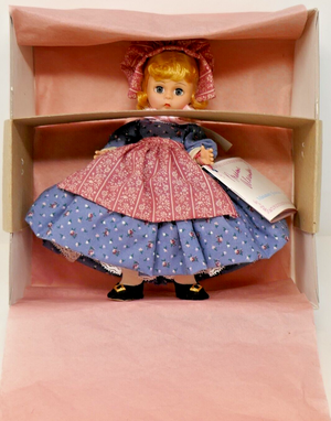 Madame Alexander Miniature Showcase Sulky Sue 8" Doll #445
