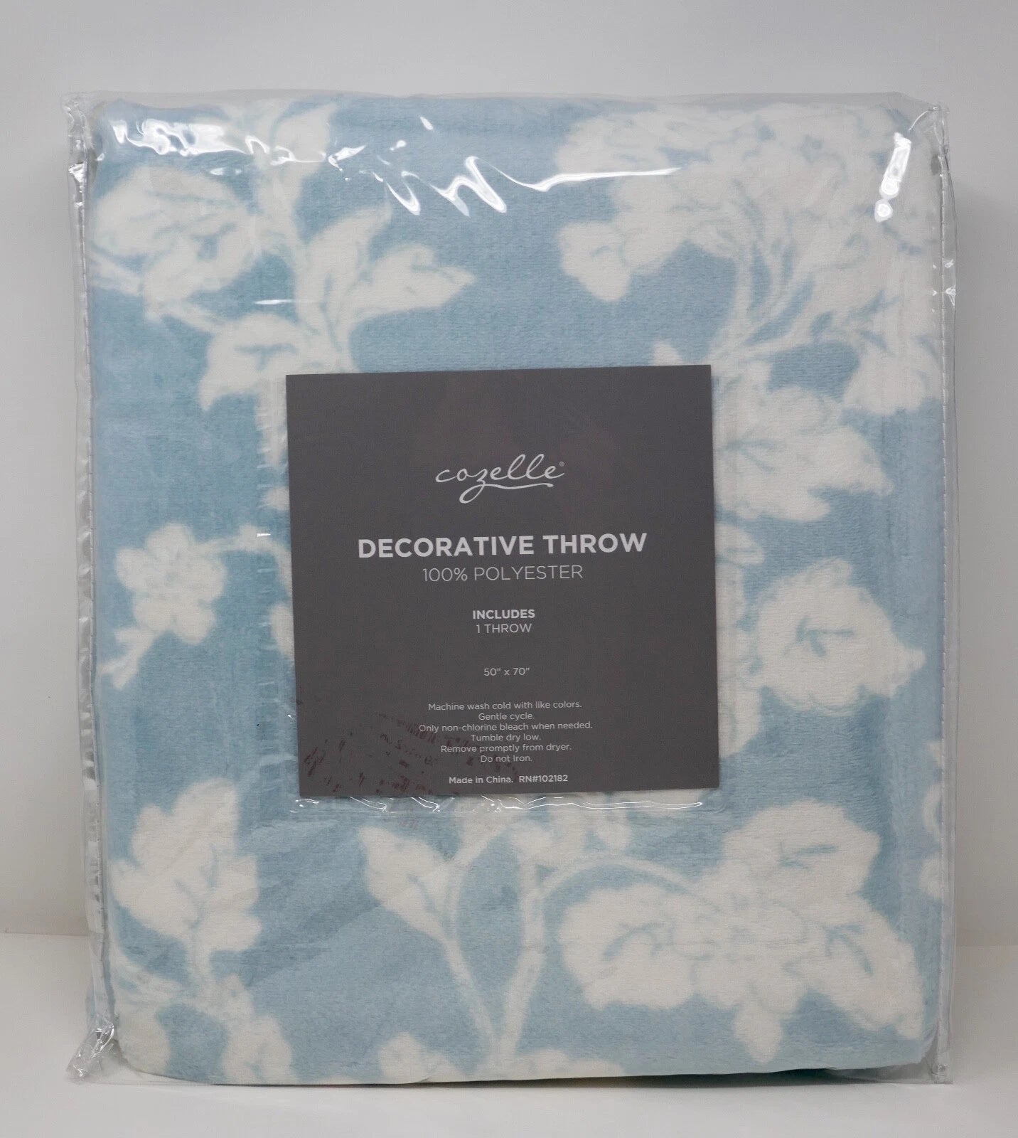 Cozelle 50" x 70" Soft & Plush Floral Decorative Throw