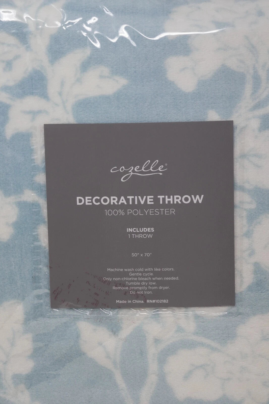 Cozelle 50" x 70" Soft & Plush Floral Decorative Throw